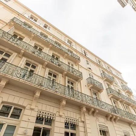 Spacieux Chic - Confort - Proche Parcs & Thermes *