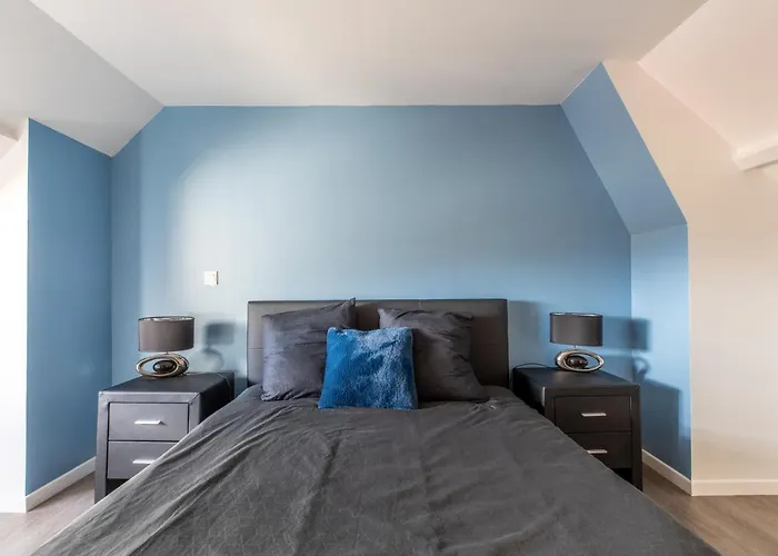 Spacieux Chic - Confort - Proche Parcs & Thermes Apartment