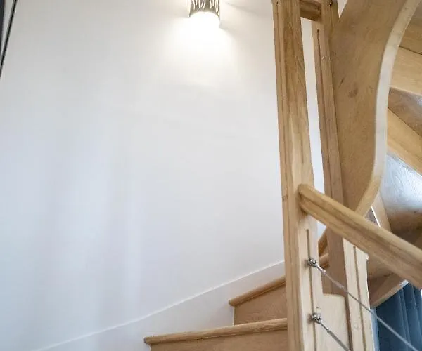 Spacieux Chic - Confort - Proche Parcs & Thermes Apartment *